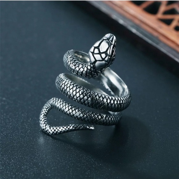 PYTHON SNAKE RING ADJUSTABLE SIZE UNISEX NEW - Picture 4 of 4